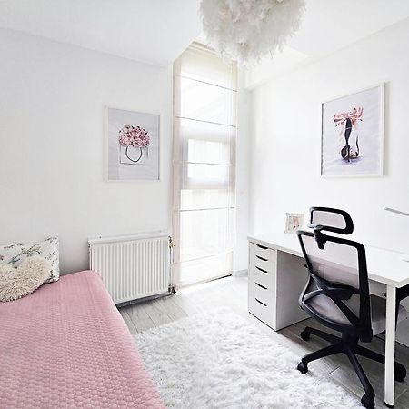 Apartamento Bed & Breakfast - Entre Paris & Disneyland Roissy-en-Brie Exterior foto